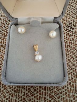 18k gold over sterling silver freshwater pearl earrings/ pendant with pearl and diamond