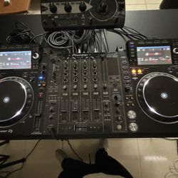 CDJ 2000 NXS2 