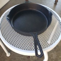 Vintage Cast Iron Skillet 