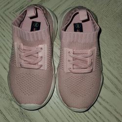 Brand New/ Little Girl Shoes Light Weigh / Blush Pink