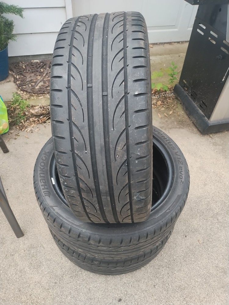 225 45 19 Hankook