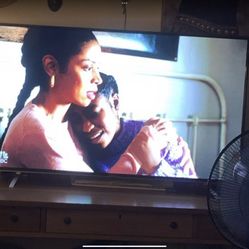 65 Inch Flat Screen smart tV With Stand