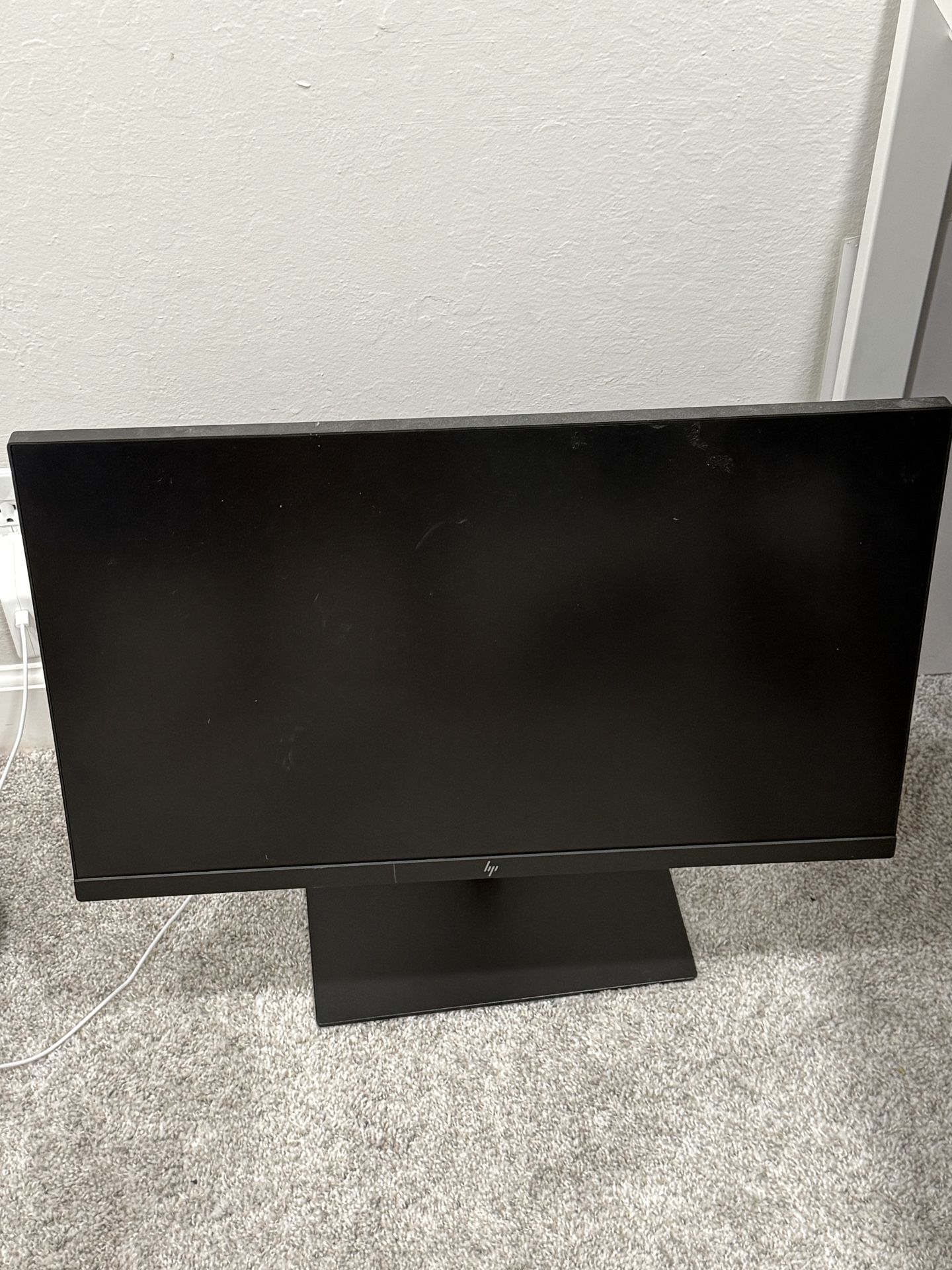 HP Z27 Monitor (rarely Used)