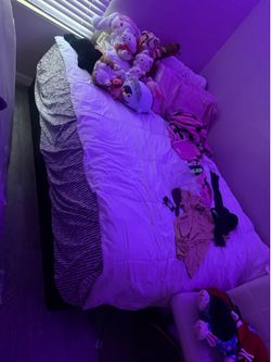 Queen mattress