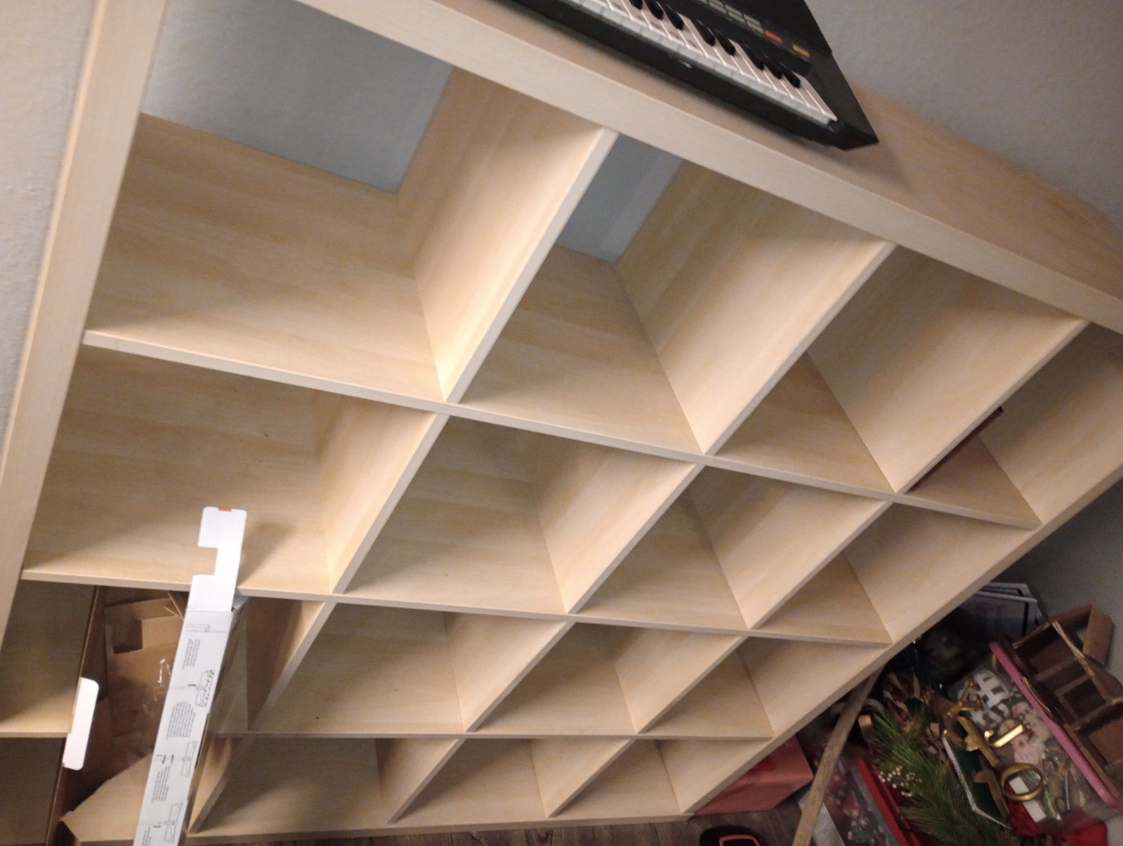 16 Cubed Shelving Unit 