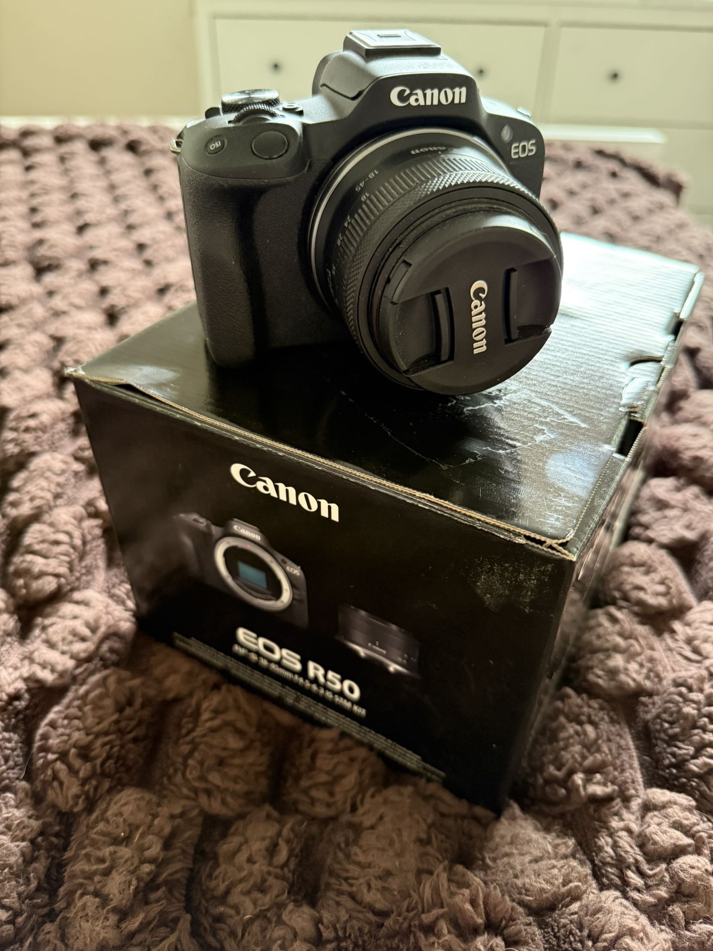 Canon EOS