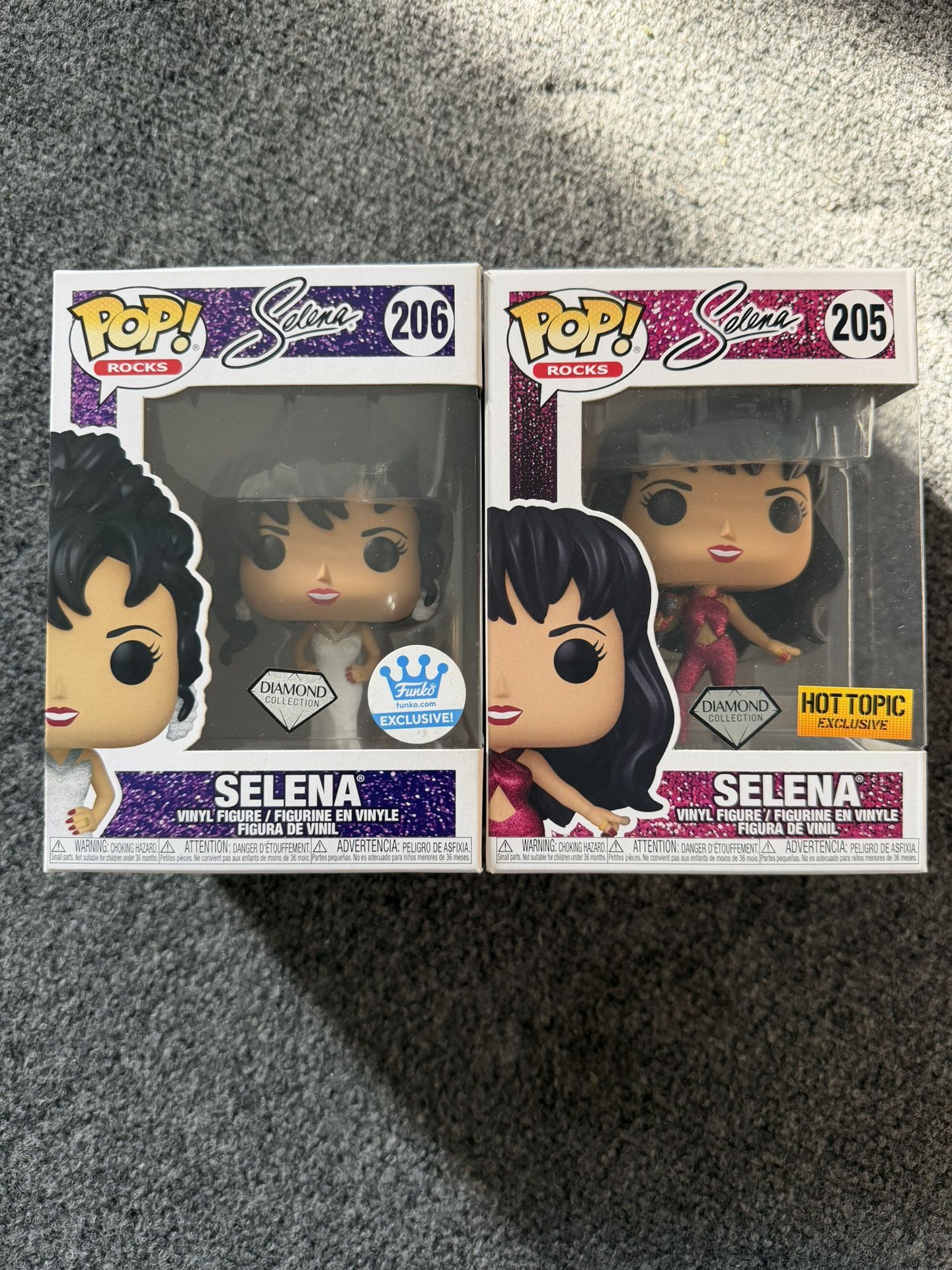 Selena Funko Pops Set diamond (SLIGHT DAMAGE)