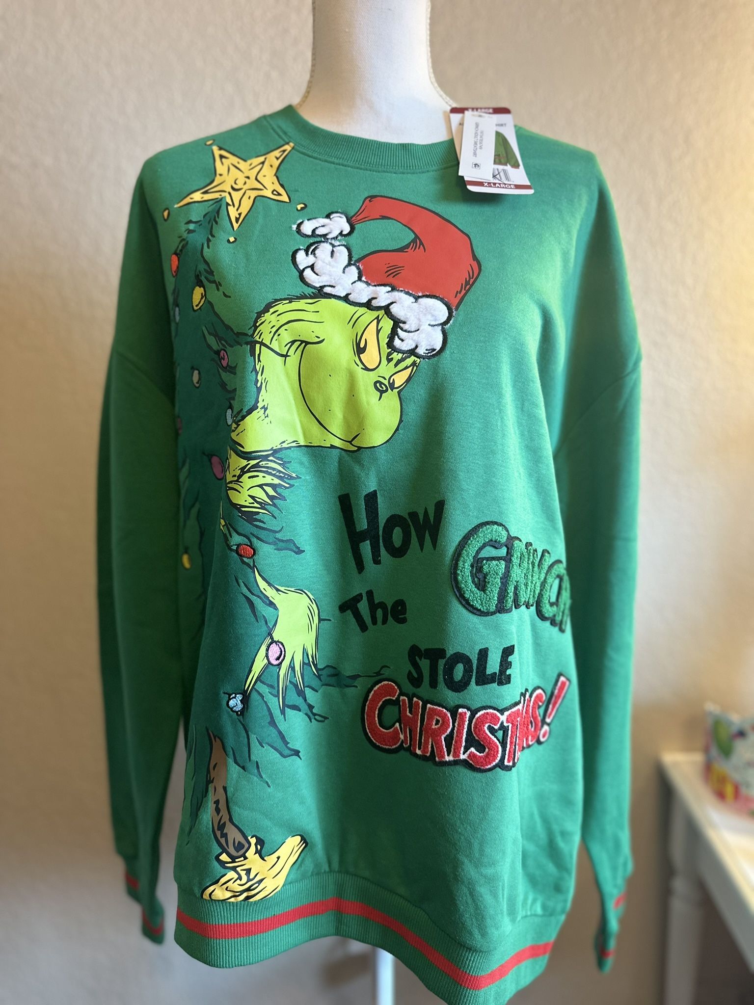 ๐New Grinch Christmas Sweater โ NEW With Tags๐