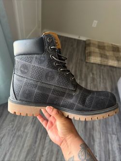 Timberland Boots Men's Size 9.5 Black Patterned Lace-Up