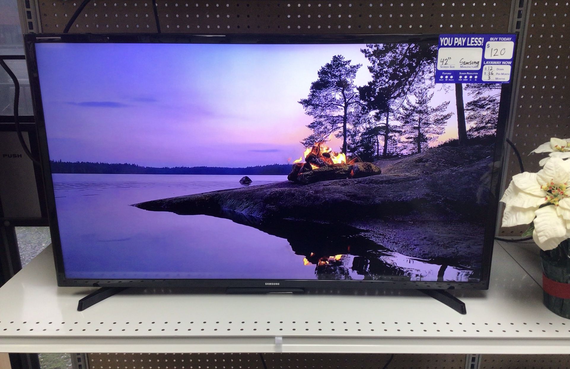 Samsung 42” Smart TV