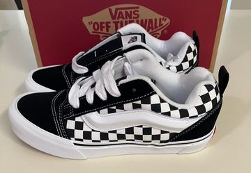 Vans checkerboard sneakers size 6 JN