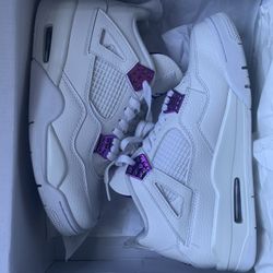 Jordan 4 Metallic Purple | Size 9