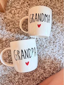 Two coffee mugs for grandparents