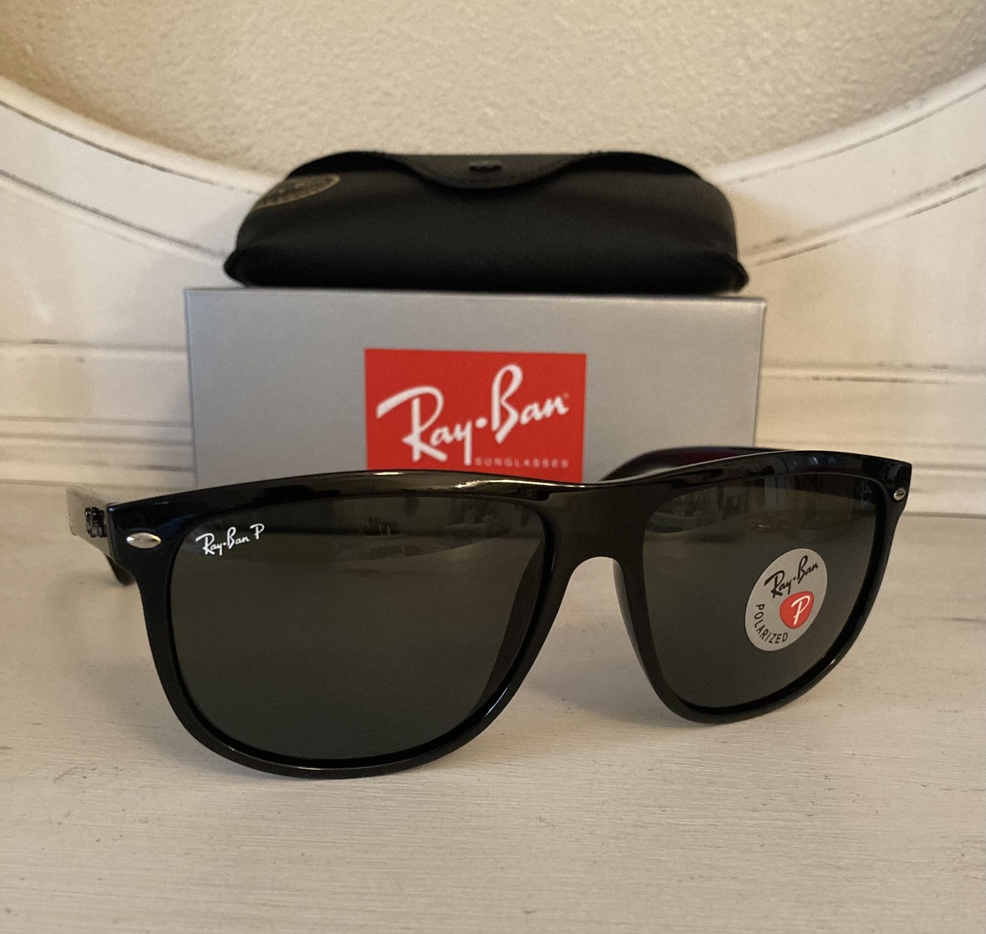 New RayBan Polarized Boyfriend Sunglasses With Original RayBan Packaging