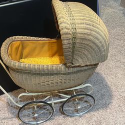 Antique Vintage Lloyd Loom 1930’s XL Wicker Handmade Buggy Pram Stroller Amazing Condition Perfect For Any Child’s Collection Of Friends