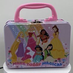 NEW- Kid Characters Disney Princesses Collectable Mini Tin Box (5.5"x4"x2.75")