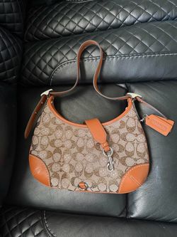 Coach Hamptons Hobo Bag Crystal