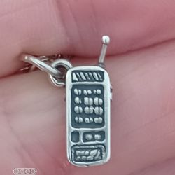 Vtg.sterling Silver " MOBIL CELL PHONE" detailed Charm