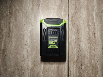 Greenworks 60V 5.0AH Ultra Power Battery | Provides Fade-Free Power for Maximum Performance | Compatible with 75+ Greenworks Tools