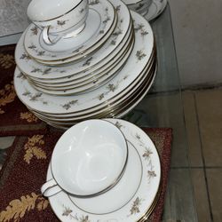 Zylstra Autumn Gold Fine China 