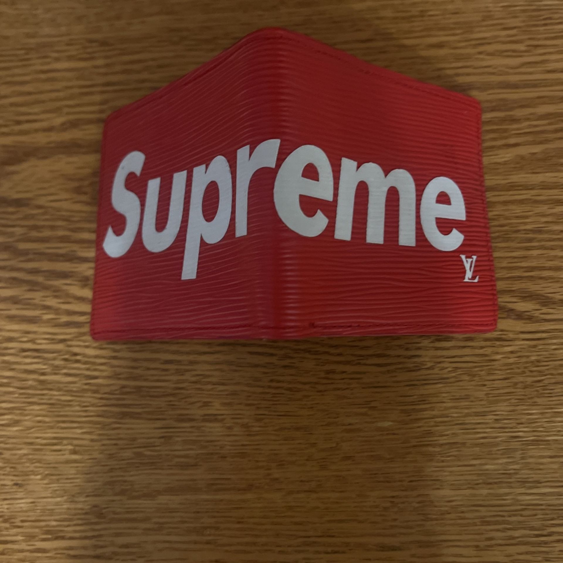 Supreme Wallet 