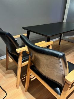 Dining table with 2 faux leather chairs