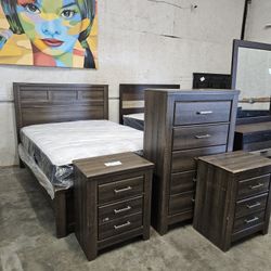Brown Queen Bedroom Set 