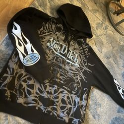 BRAND NEW VON DUTCH HOODIE SIZE MEDIUM FITS LIKE LARGE !!!