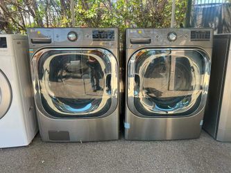 Washer And Dryer LG 