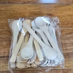 30 Pieces Small Wooden Spoons, 5.12'' L Mini Soup Spoons Wooden Honey Teaspoon