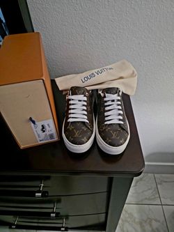 Sneakers women