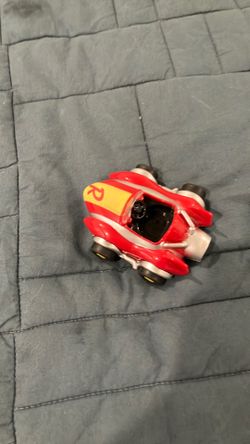 Toy car