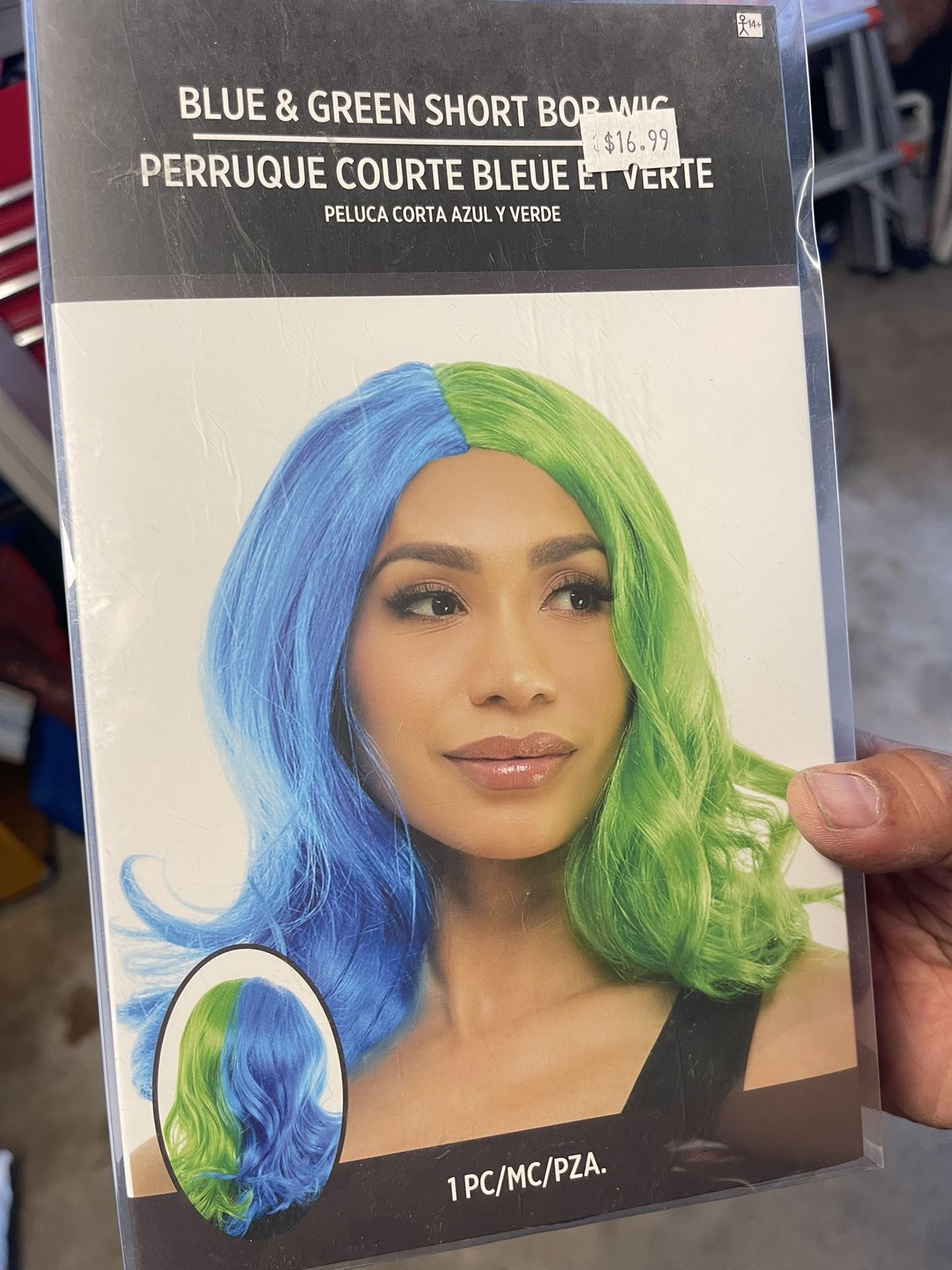 Blue/green Wig
