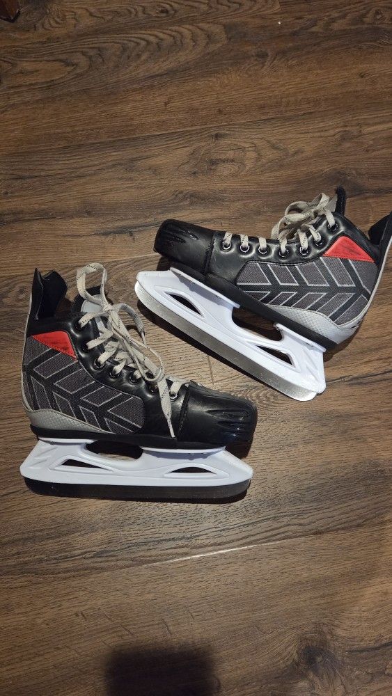 Ice Skates 