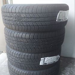 DUNLOP SIGNATURE II TIRES SET  ( 215/60 R17 ) 💥 BRAND NEW TIRES, REDUCED TO $300 !!