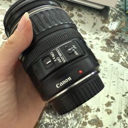 Canon Ultrasonic 28-135 Mm 