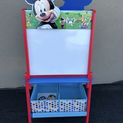 Easel/ Mickey Mouse Easel/ Art/ school/ whiteboard/ chalkboard/ Disney/ toys/ New