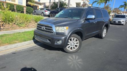 2016 Toyota Sequoia