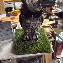 Owl Statue 