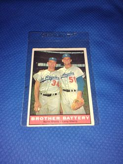 Vintage Old 1961 Los Angeles Dodgers Baseball Card #521 - Brothers Battery