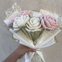 Crochet Rose Bouquet