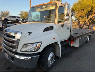 2013 Hino 258
