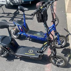 Electric scooter new battery 12v x 3 total 36v runs up to 25mph Ezip 1,000