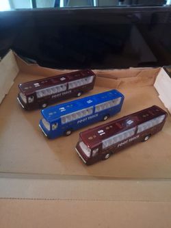 🚌 Bus 🚌  toys. New. Metal casting
