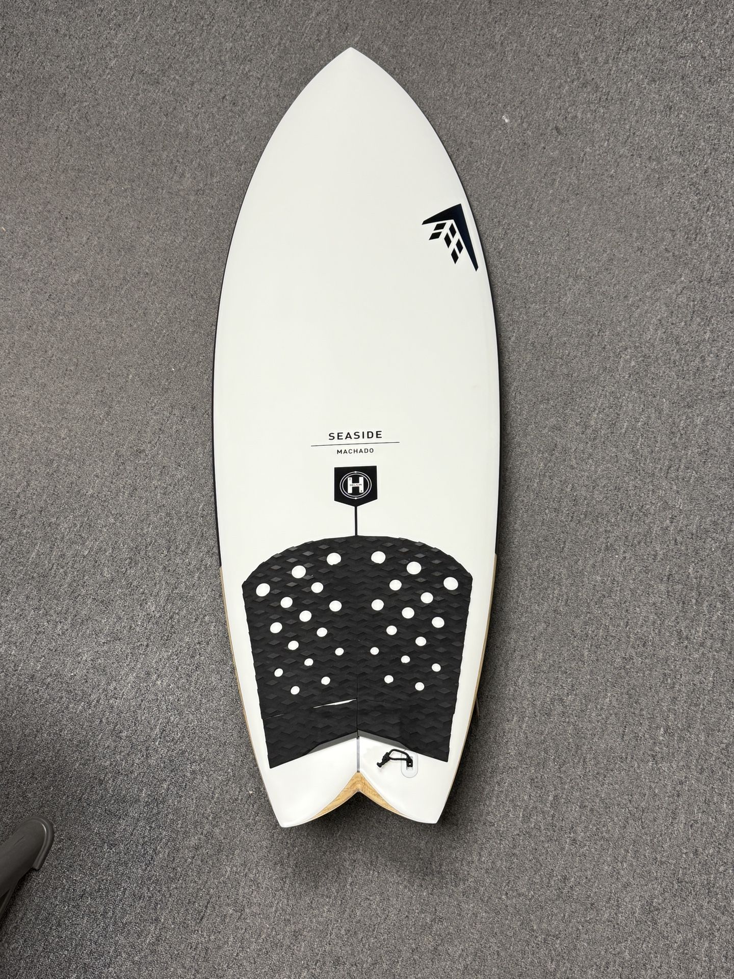 Surfboard Firewire Seaside 5.3' Like New Fins Included