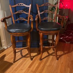 Bar Stools 