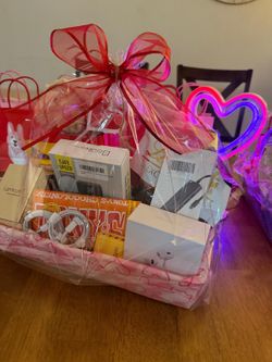 Valentine's Gift Baskets