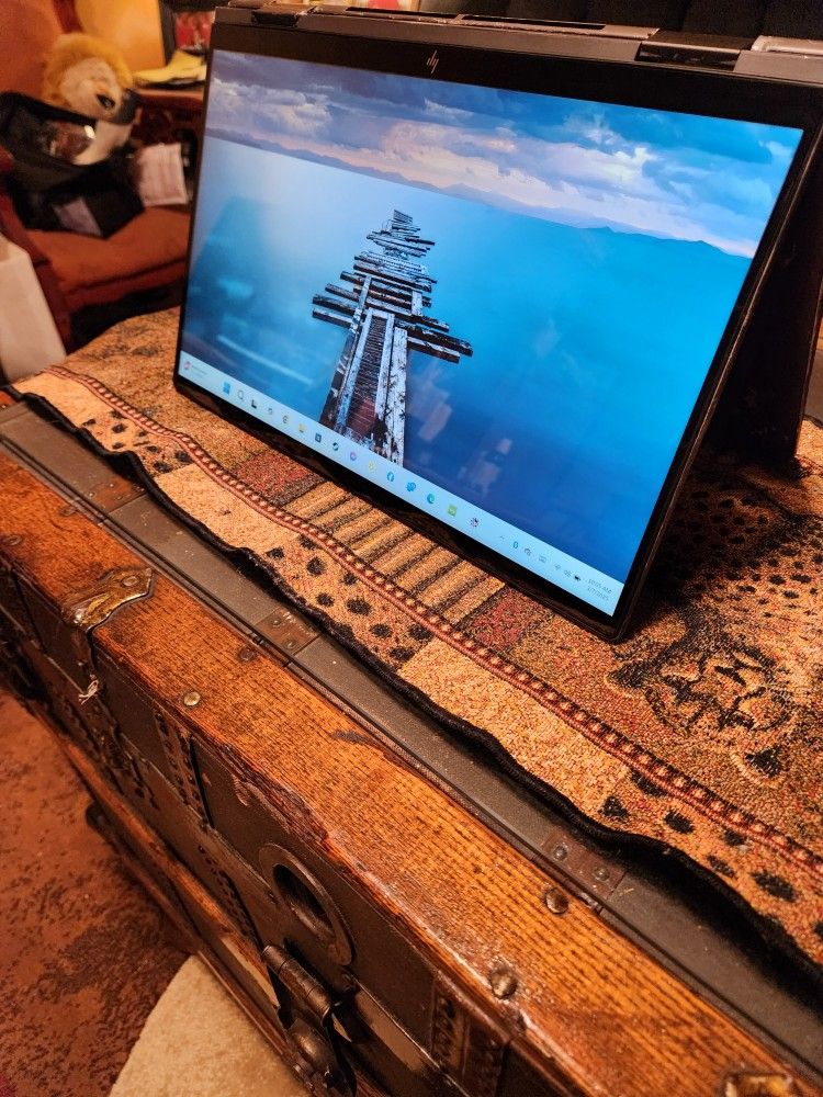 Hp envy x360 2-in-1 laptop 15-fh0013dx