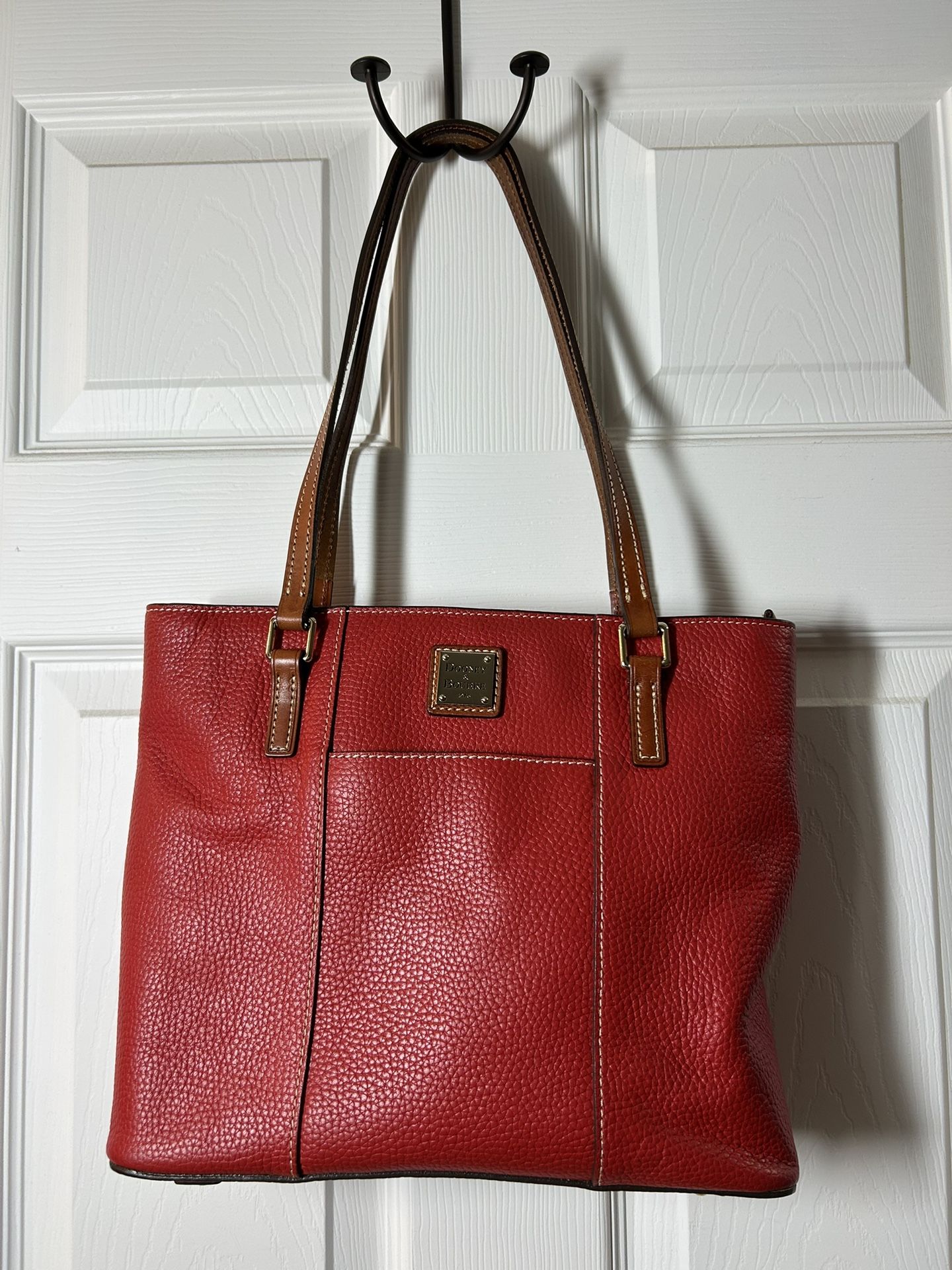 Dooney & Bourke Bag