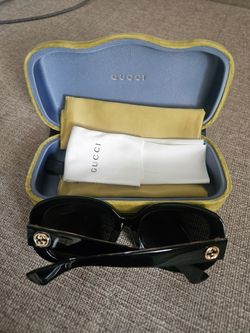GUCCI sunglasses never used original
